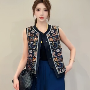 新中式国风刺绣亮片马甲女2025秋季新款复古圆领洋气减龄背心上衣