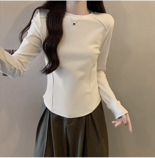 欧货设计感燕尾鱼骨线修身显瘦双面德绒打底衫女秋冬内搭长袖T恤