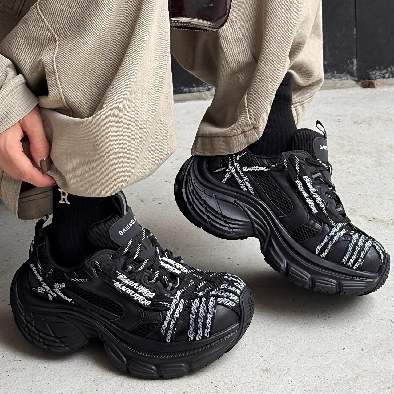 艾模儿 2025早秋新款时尚百搭老爹鞋设计款绑带炸街韩系舒适厚底