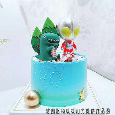 铠甲勇士大头奥特打小怪兽玩偶