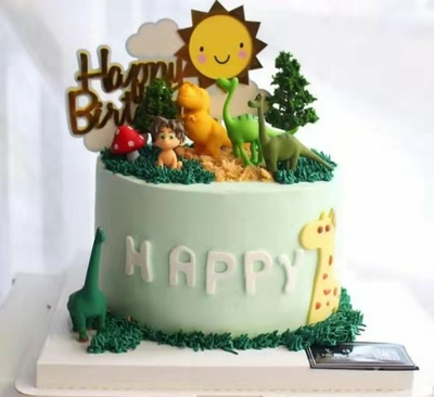 恐龙与男孩善良的12款绿恐龙玩具