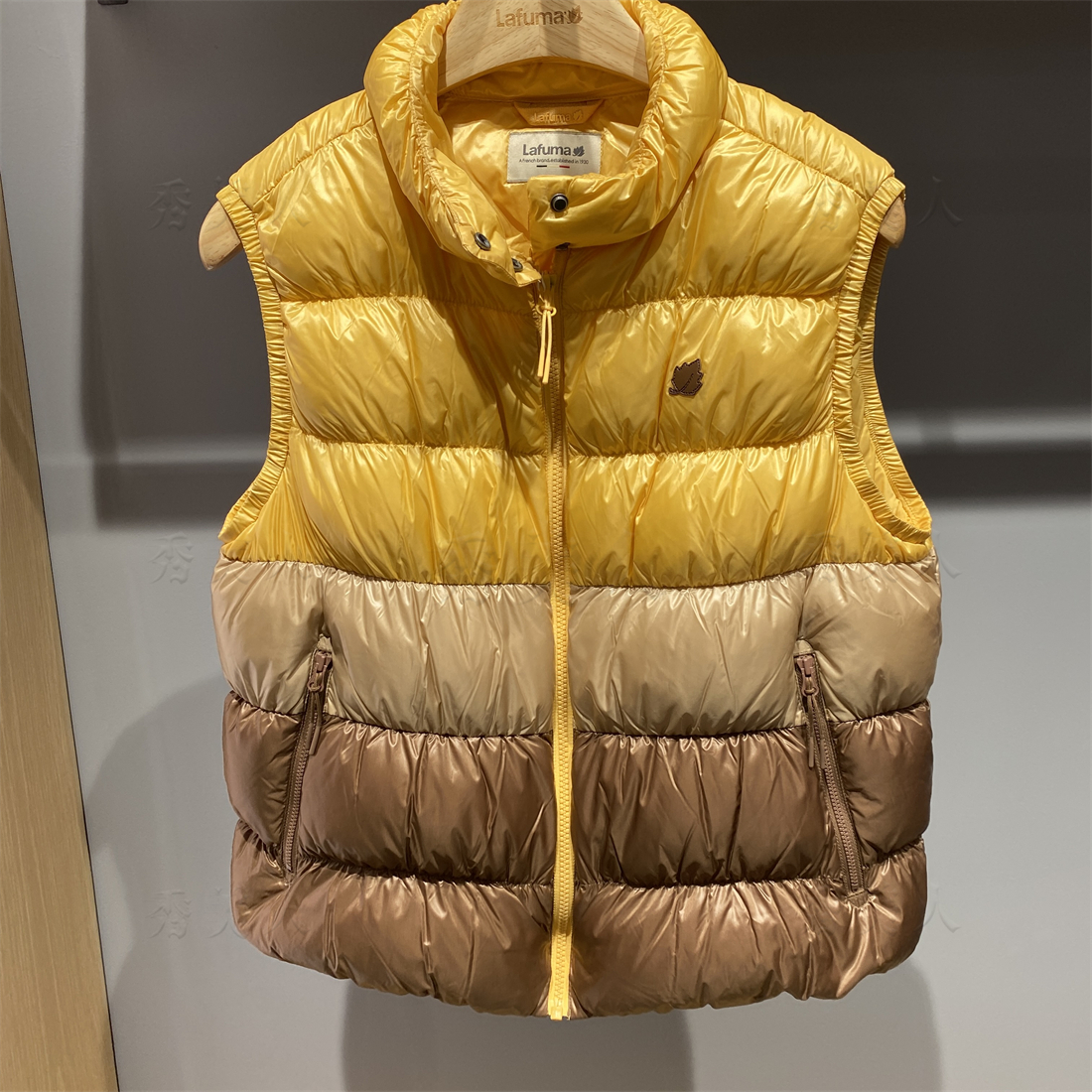 Lafuma乐飞叶国内专柜代购25冬季女士户外保暖羽绒马甲LFVE5DY95