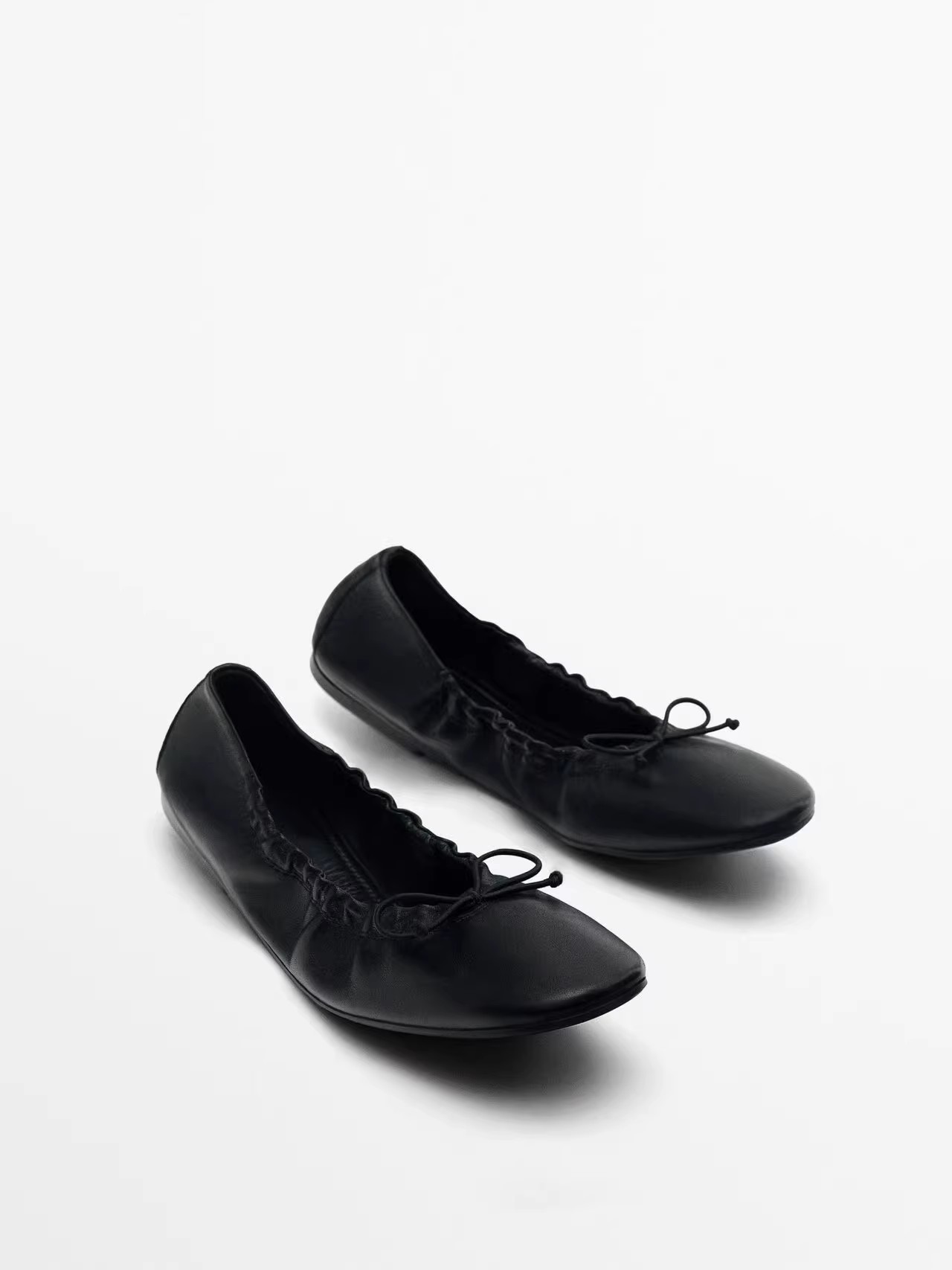 MD女鞋2024春季新款棕色复古缩褶细节平底芭蕾鞋黑色