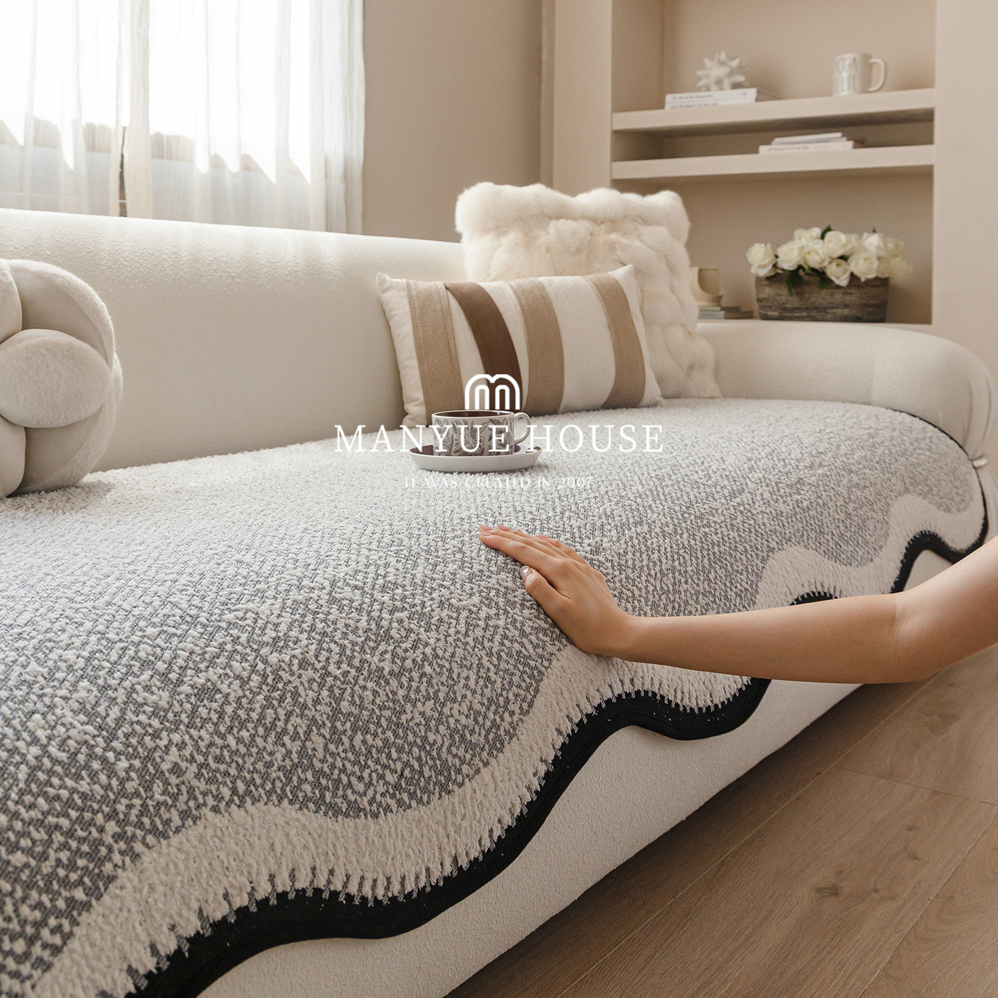 蔓越家半边绒轻奢不规则盖巾