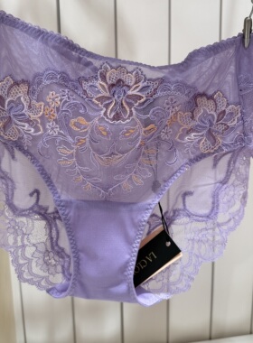 LC23AAQ1兰卡文La clover赞歌性感蕾丝中腰平角内裤LC13AAQ1配套