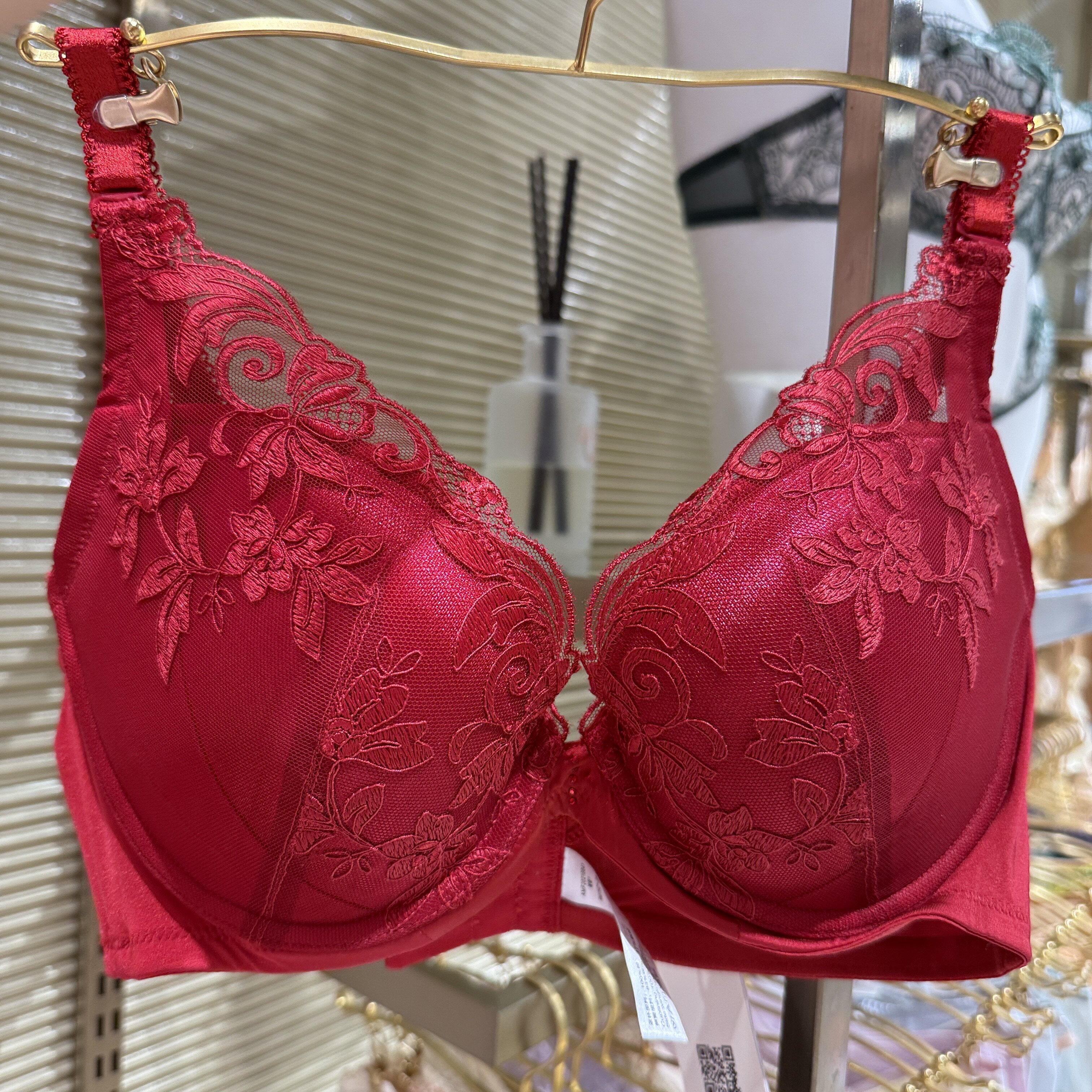 专柜正品爱慕AM11HC1内衣女有钢圈厚杯聚拢文胸420