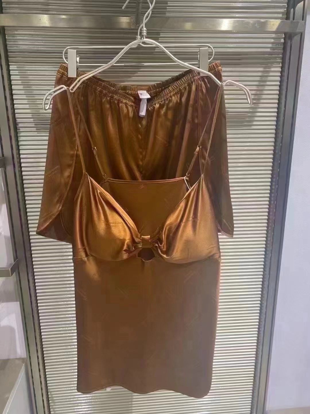 爱慕桑蚕丝分身家居服套装