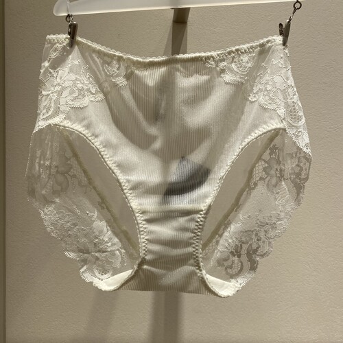 专柜正品 爱慕 AM22C241 女士全蕾丝性感无痕三角内裤配AM13C241