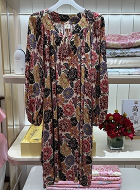 LEFL140C爱慕代理进口LE CHAT格林花园长袖印花睡裙超宽松棉绸