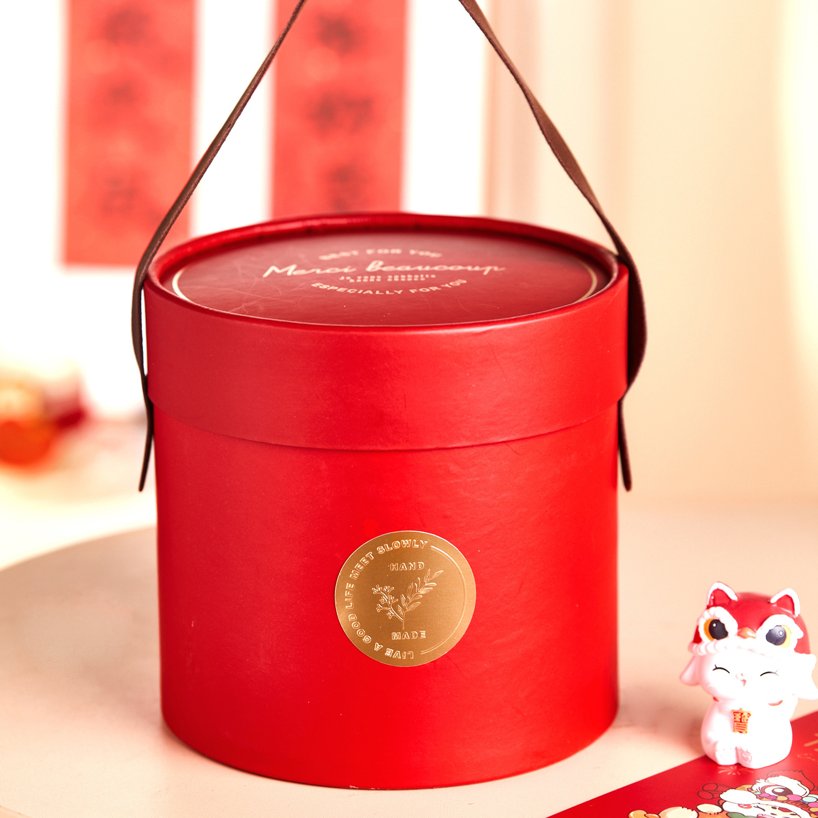 红色寿礼抱抱桶烘焙曲奇饼干太妃糖果包装盒手提礼品盒伴手礼盒空