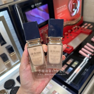 CPB/肌肤之钥光润柔亮钻光粉底液柔雾新款O10 O20 I10