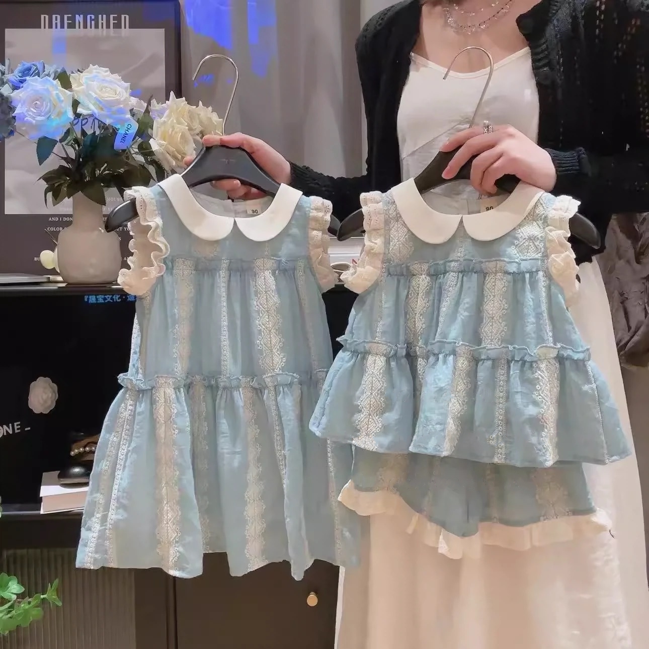 2025夏季新款女孩娃娃领连衣裙