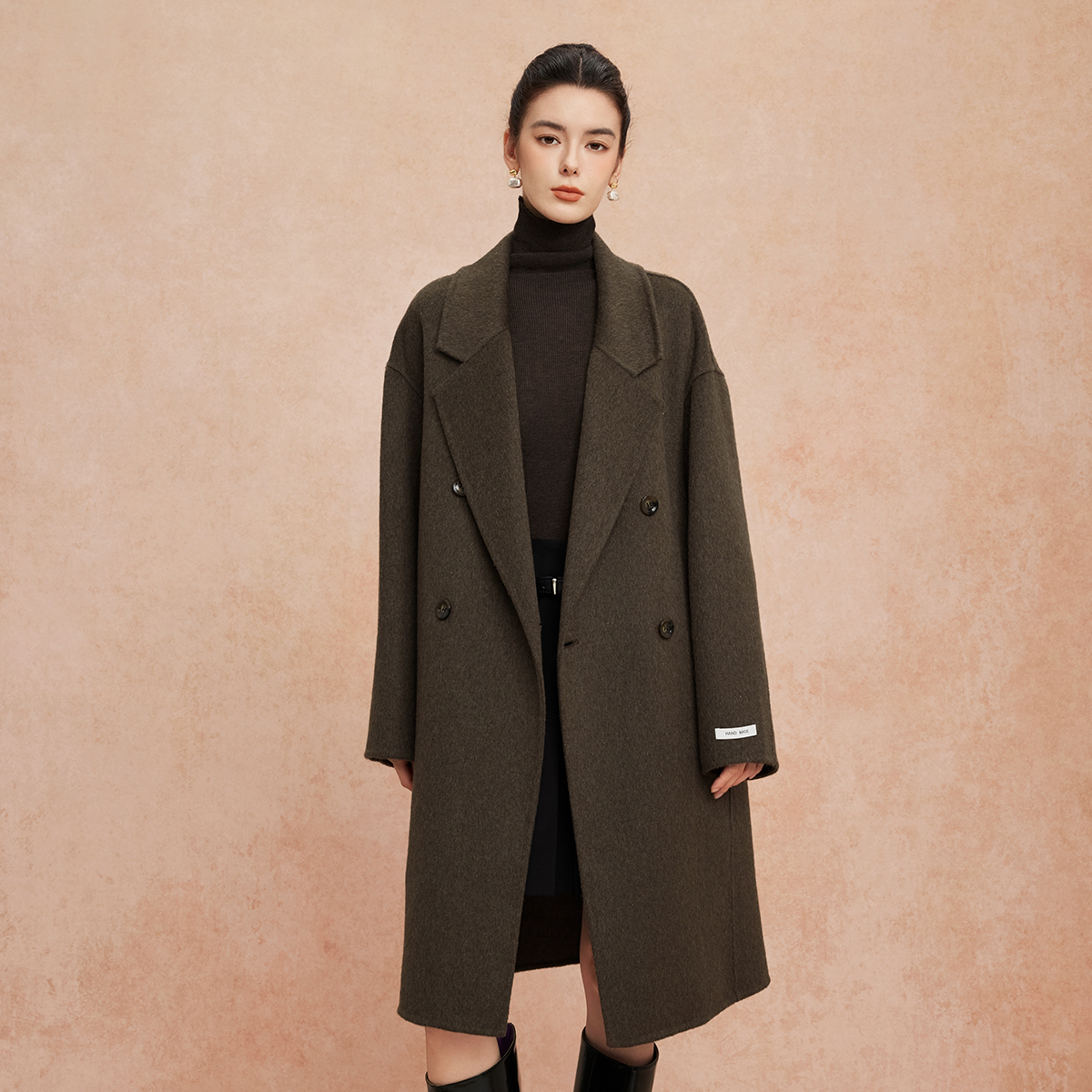 斯尔丽2025新款西装领松弛感老钱风气质廓形百搭双面呢羊毛大衣
