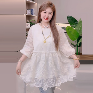 显瘦女装 韩系蕾丝刺绣上衣休闲打底衫 宽松大码 新款 潮 胖mm2026春季