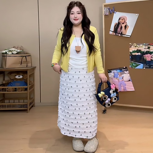 纯欲风木耳边蕾丝裙吊带开衫套装