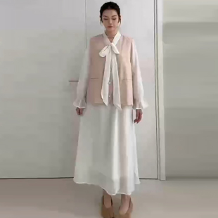 女装 OL风简约马甲女马夹连衣裙套装 显瘦宽松大码 新款 胖mm2026春季