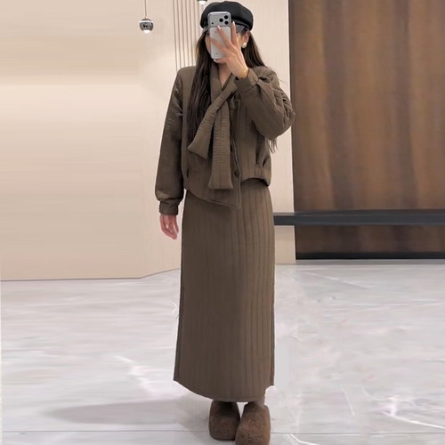 围巾不规则棉服外套半身裙套装潮