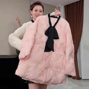 女装 宽松显瘦大码 新款 刺绣V领保暖百搭棉服休闲上衣胖mm2025冬季