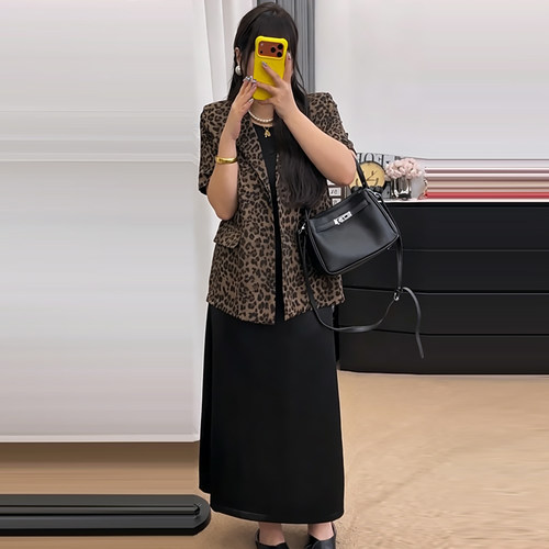 复古风短袖豹纹西服外套半身裙子
