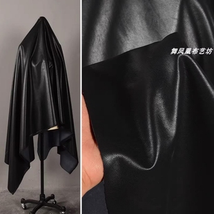 黑色皮革面料—100%棉底pu皮 设计师布料 薄款 柔软亲肤哑光服装