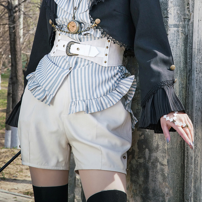 高腰蒸汽大陆米白色灯笼短裤