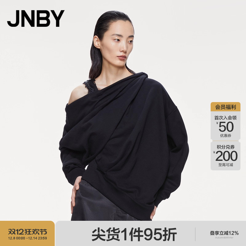 斜肩宽松套头露肩设计卫衣