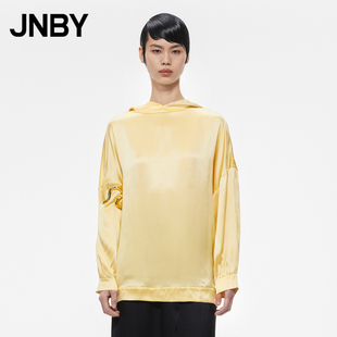江南布衣折扣春夏襯衫 JNBY 真絲寬松連帽簡約舒適套頭上衣女