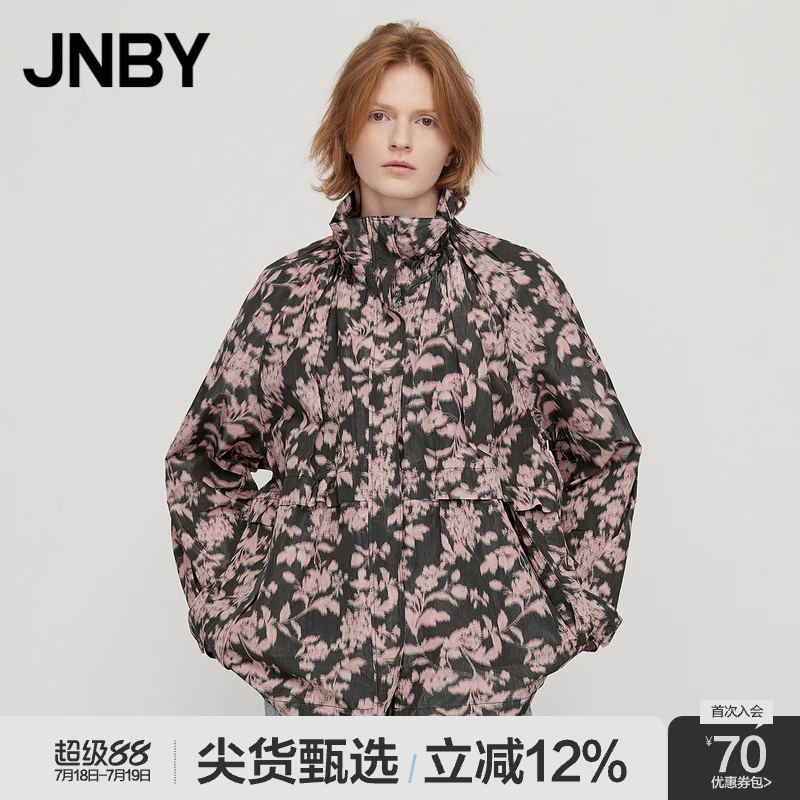 JNBY/江南布衣折扣春夏风衣短款OVERSIZE印花H型轻薄外