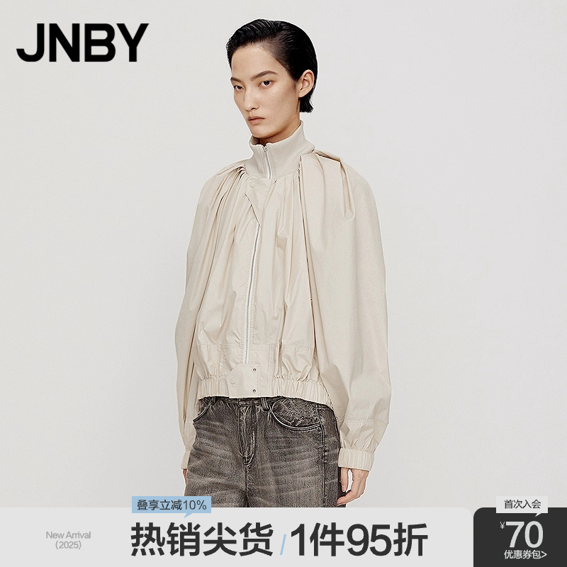 JNBY/江南布衣折扣春夏夹克宽松捏褶设计光泽感休闲短款外套女