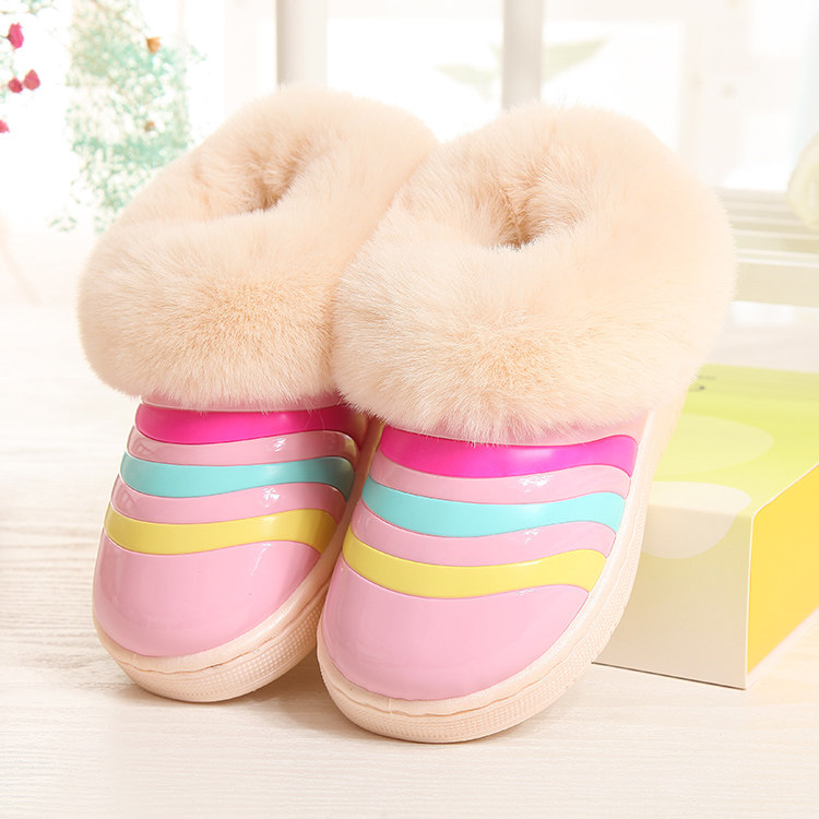 Pantoufles enfants en autre pour hiver - semelle caoutchouc antidérapant - Ref 1004898 Image 4