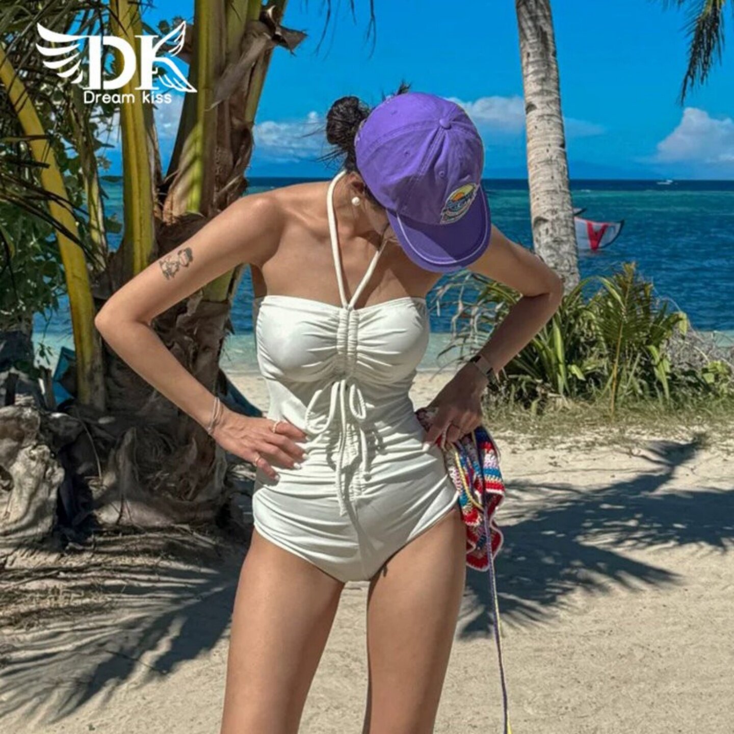DK泳衣女款2026新款连比基尼泳装