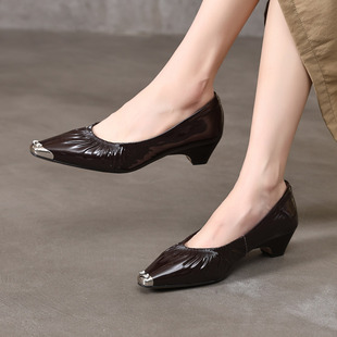软皮软底不磨脚真皮小尖头浅口单鞋头层羊皮时尚法式粗跟中跟女鞋