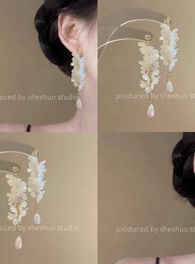 超仙氛围感！白色花朵珍珠流苏耳环！法式甜美度假风耳钉温柔耳饰