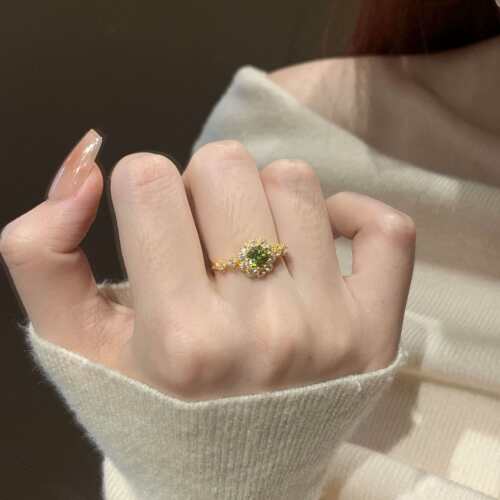 巨显白！高智感清新绿钻太阳花金戒指女轻奢高级感开口食指戒指环