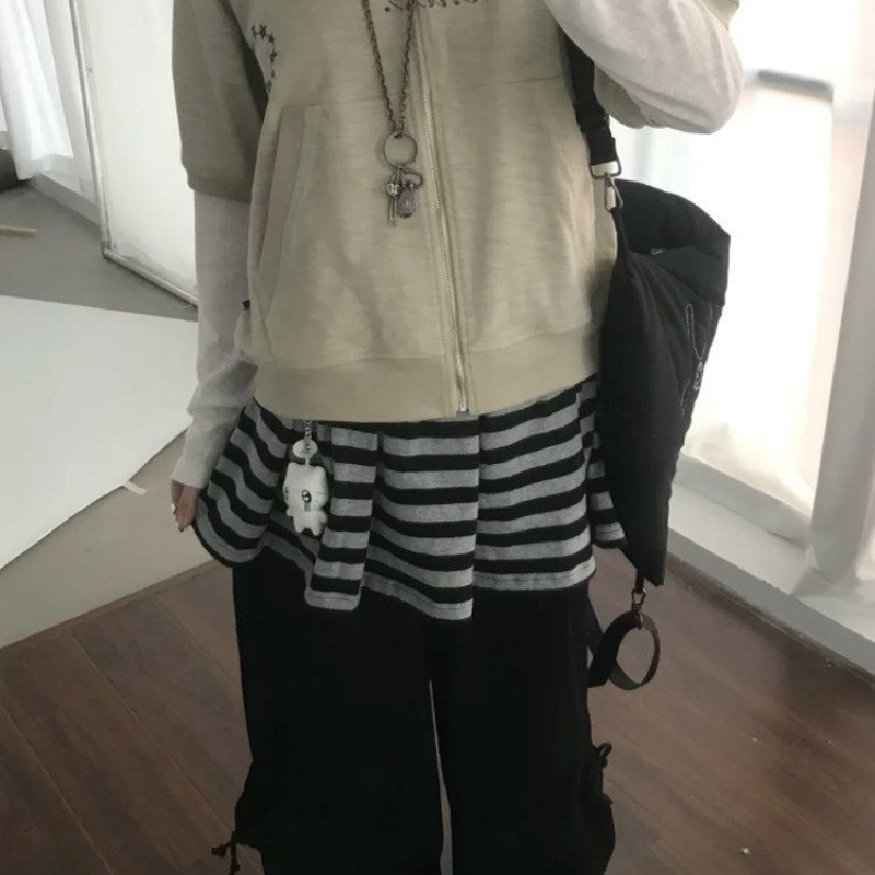 春季森女遮肉叠穿撞色条纹针织百褶半身裙女新款百搭别致屁帘短裙