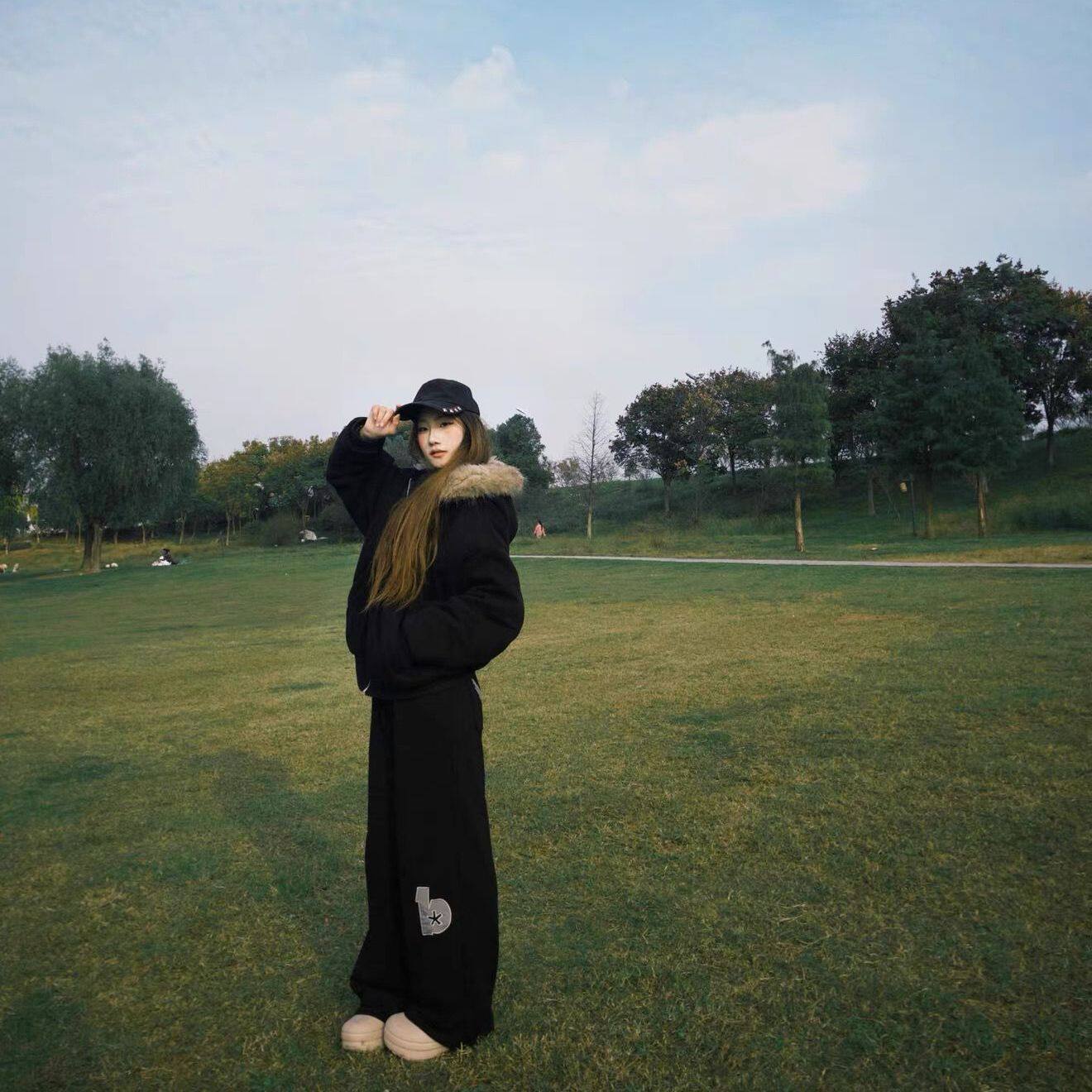 20226春季新款贴布刺绣休闲卫裤松紧腰宽松阔腿裤慵懒运动直筒裤