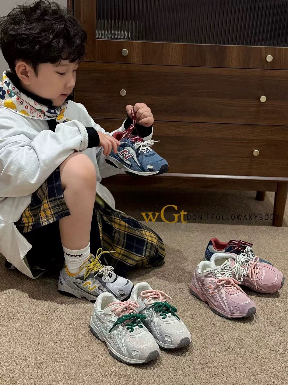 童魔术贴透气百搭阿甘德训运动鞋