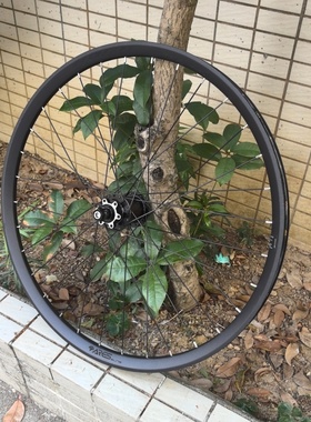 新款GOODTIMES好时光ARES系列土坡轮组26寸单速135对锁螺丝轮组