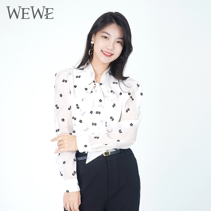 WEWE唯唯常规清新单排扣长袖
