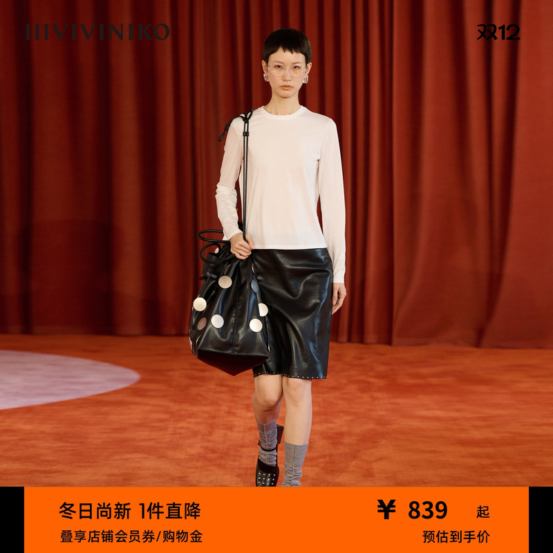 休闲长袖T恤IIIVIVINIKO