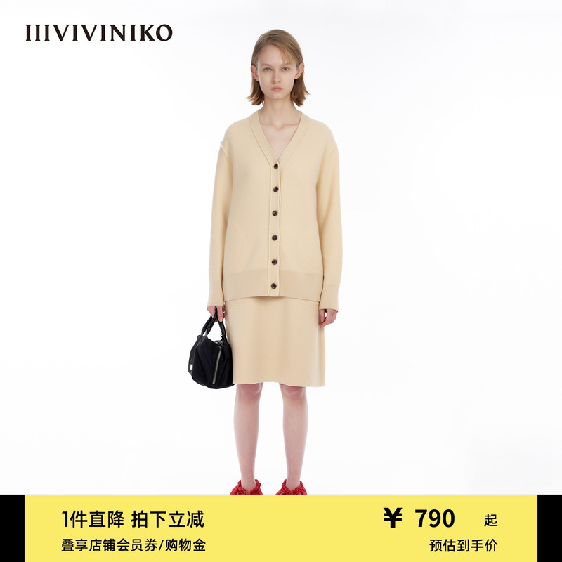 IIIVIVINIKOv领针织衫