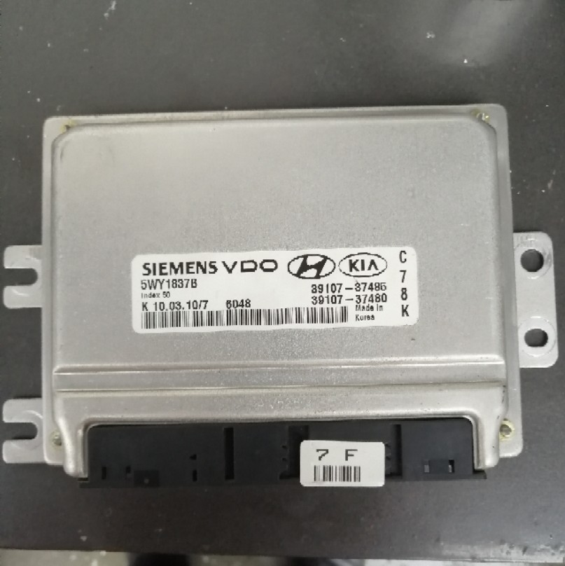 适用起亚狮跑发动机电脑39103-23281/5WY1A95B/39107-37485/1837B