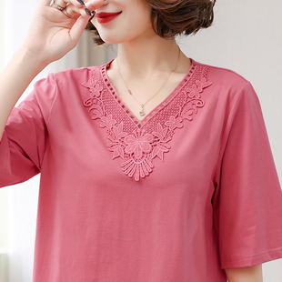 妈妈短袖t恤女纯棉宽松2023年新款夏刺绣遮肚上衣显瘦小众V领体恤