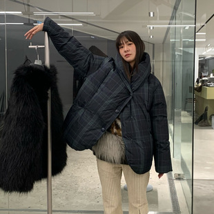 复古风格子羽绒服女2025冬季新款宽松保暖短款外套显瘦百搭