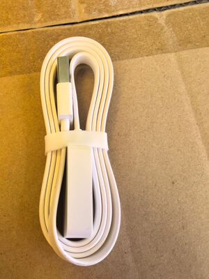 适用小米米兔儿童手表磁吸充电线3C4C5C4X5X小寻P3Y2X3原装充电线