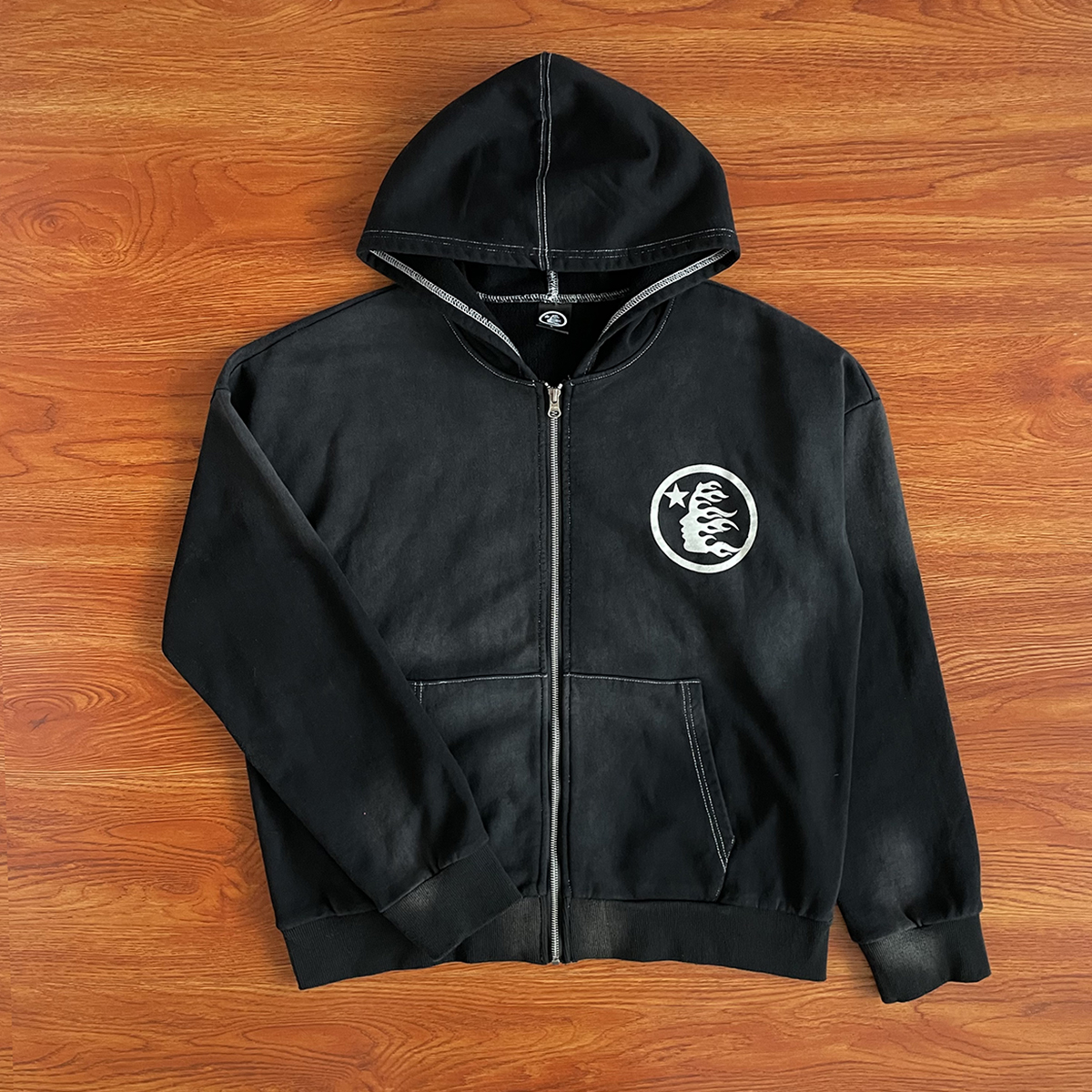 HELLSTARSTUDIOS卫衣