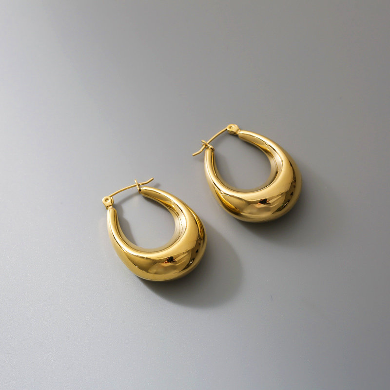 Doro朵兰の「品质好货」适合圆脸显瘦水滴耳环女夸张质感ins风