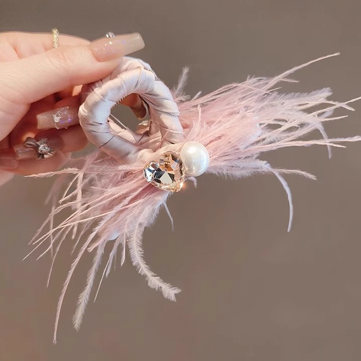 后脑勺爱心水钻鲨鱼夹头饰