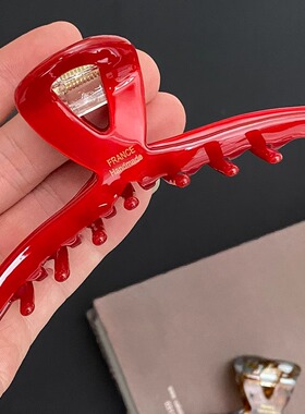 Doro朵兰の「大号抓夹」发夹女新款高端红色女夏天发抓鲨鱼夹发饰