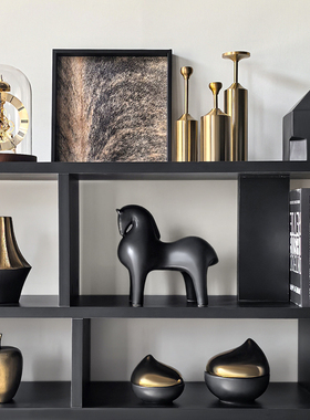 轻奢风黑金陶瓷摆件高级感